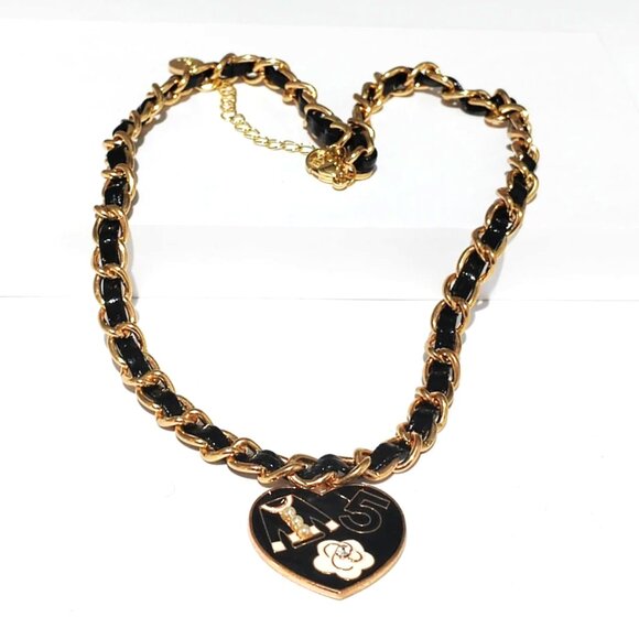 NWT #5  chaim nescklace - Picture 2 of 8